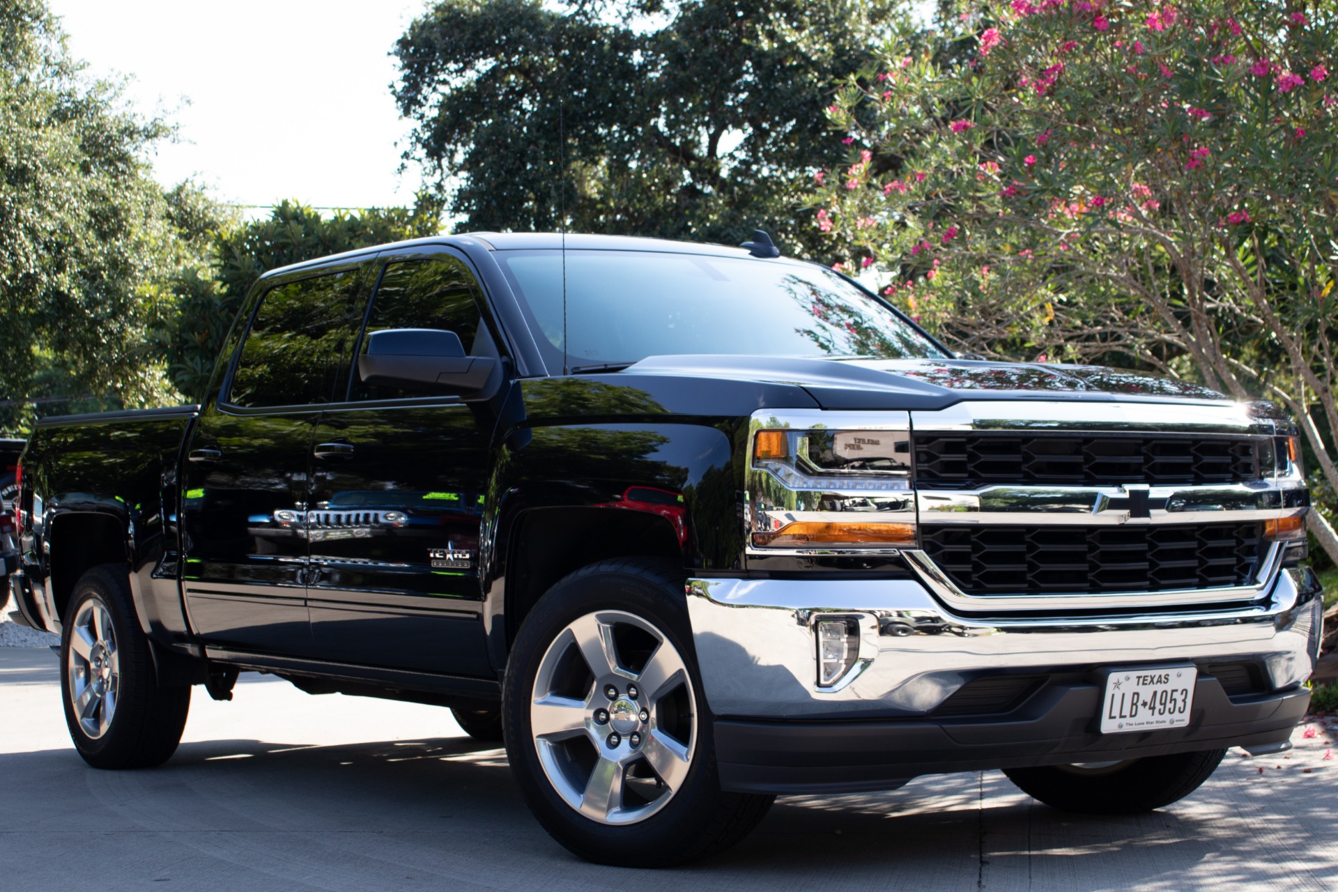 2018 Chevy Trucks For Sale: Your Comprehensive Guide to Finding the Perfect Pre-Owned Pickup