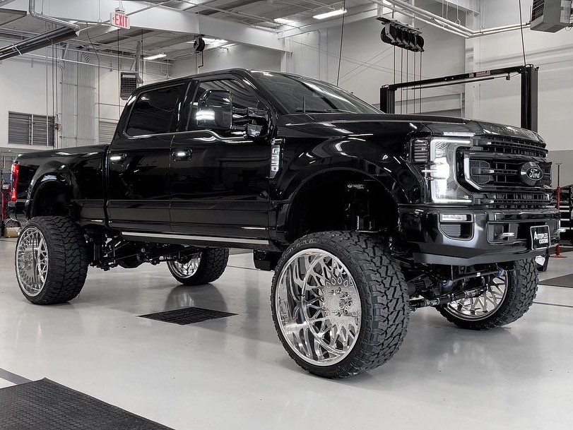 Lifted Trucks For Sale In Iowa: Your Ultimate Buyer’s Guide